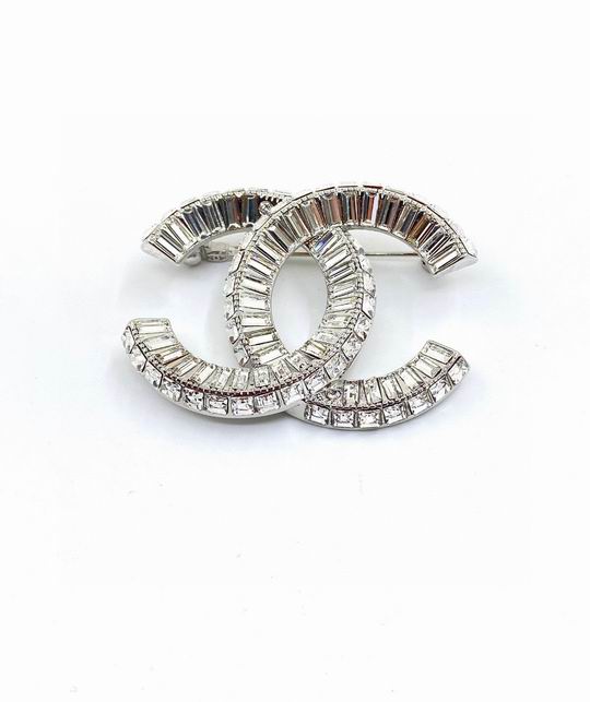 Chanel Brooch 11lyh93